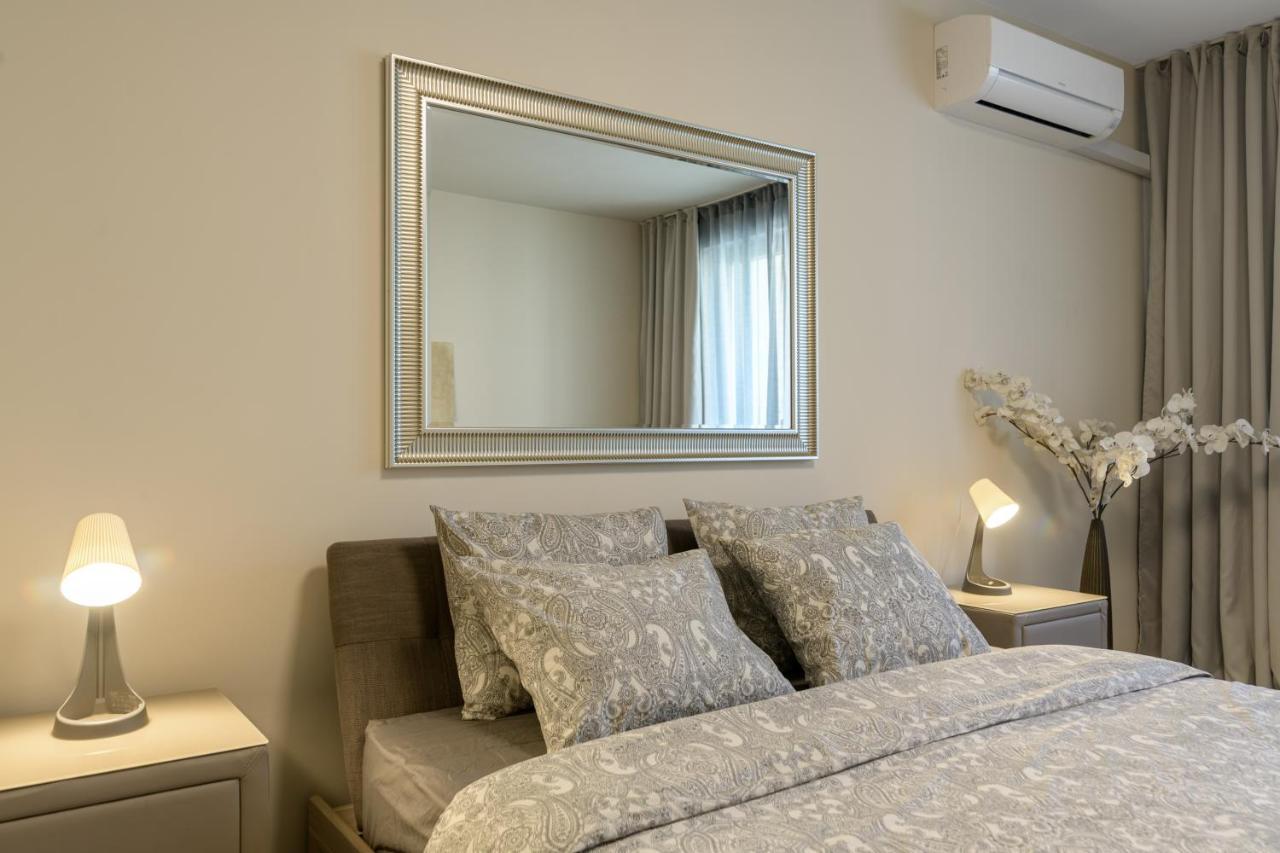 Мarelis Luxe Port Apartment Varna Exterior photo